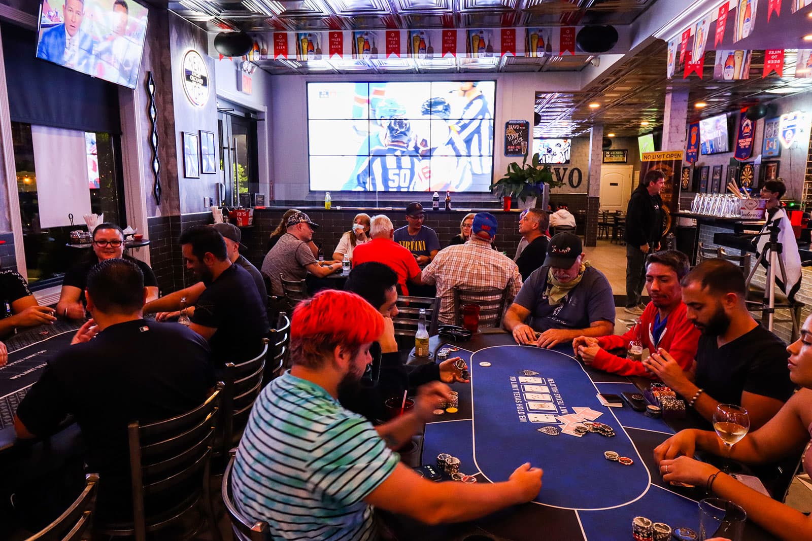 Bravo Pizza sports bar seating on New Dorp Lane